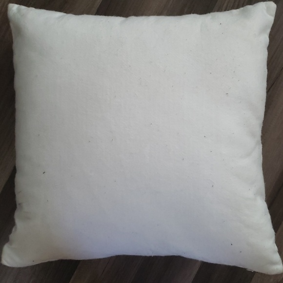 Liora Manne Batik tropical fish pillow - Picture 2 of 4